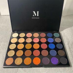 Morphe 35V Stunning Vibes Artistry Eyeshadow Palette